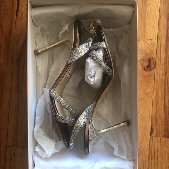 Shoes - Picture 5 of 7